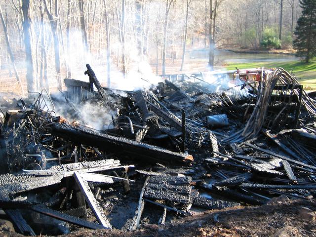 Barn/Brush Fire, South Bedford Road - 12/10/06